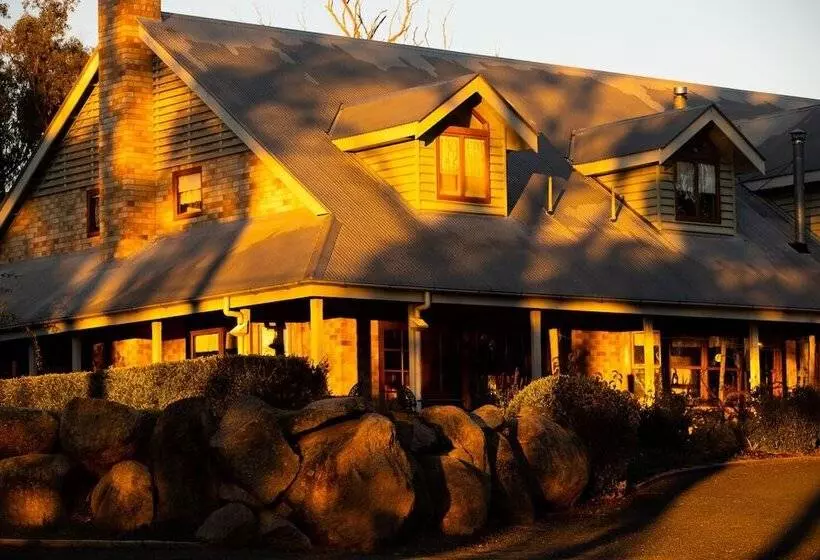Hotelli Girraween Country Inn