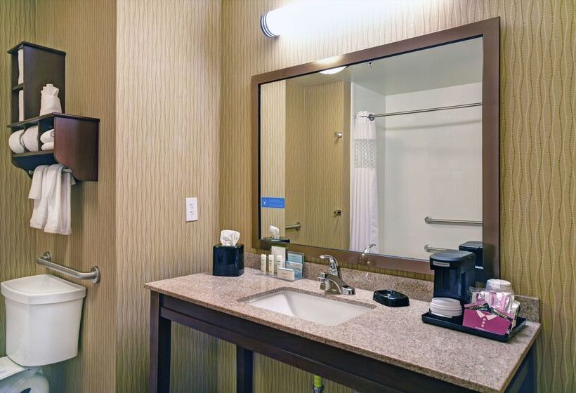 فندق Hampton Inn & Suites Milwaukee/franklin