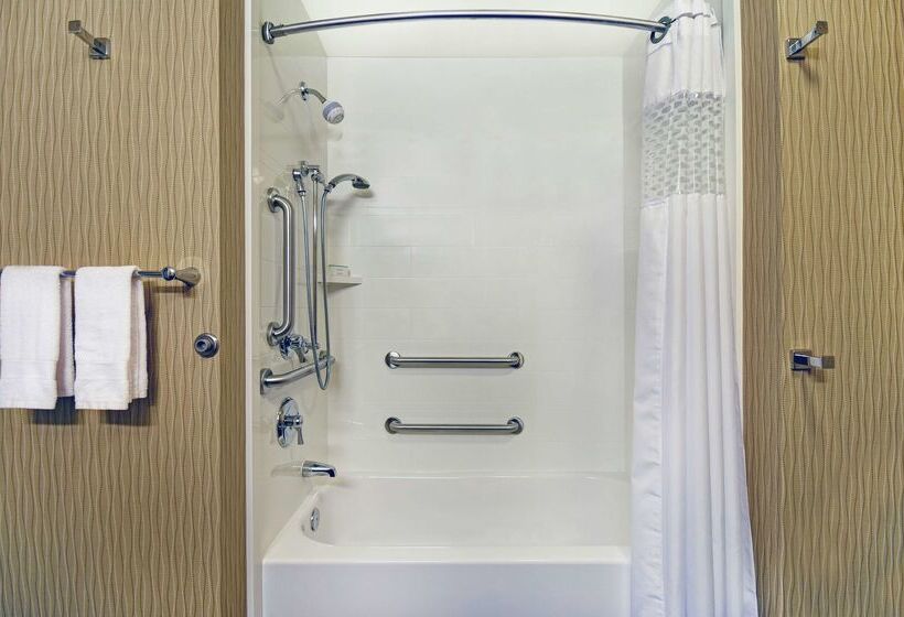 فندق Hampton Inn & Suites Milwaukee/franklin