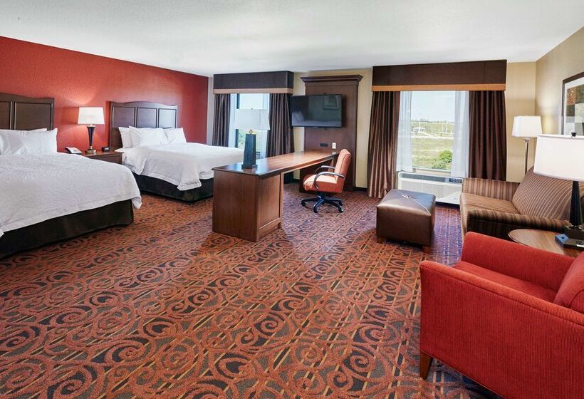 فندق Hampton Inn & Suites Milwaukee/franklin