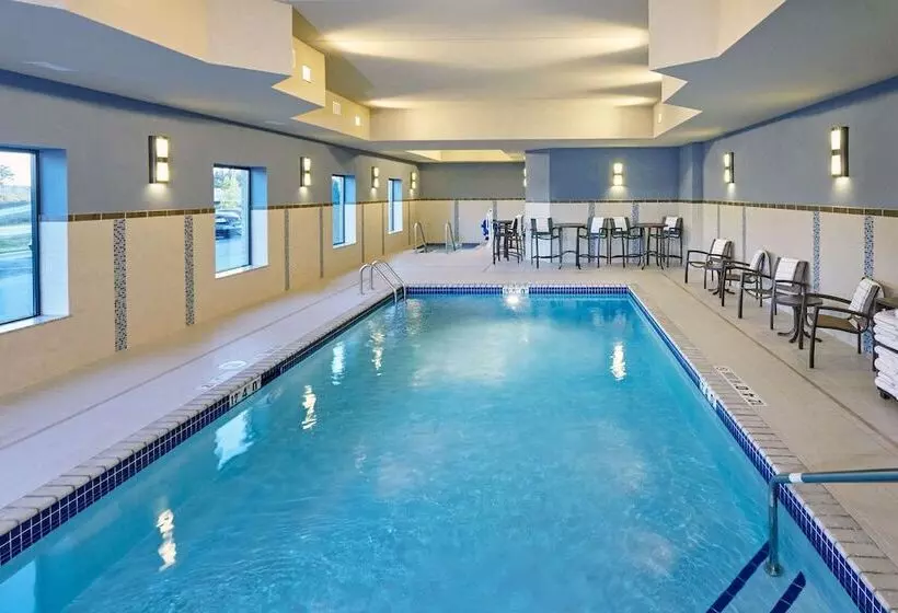 Hampton Inn & Suites Milwaukee/franklin