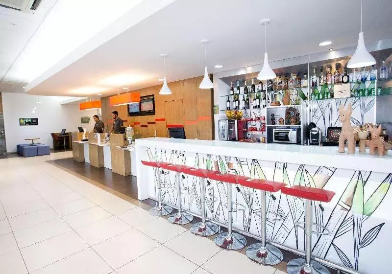 ホテル Ibis Feira De Santana