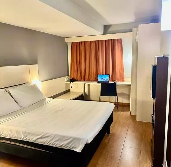 ホテル Ibis Joao Pessoa Praia