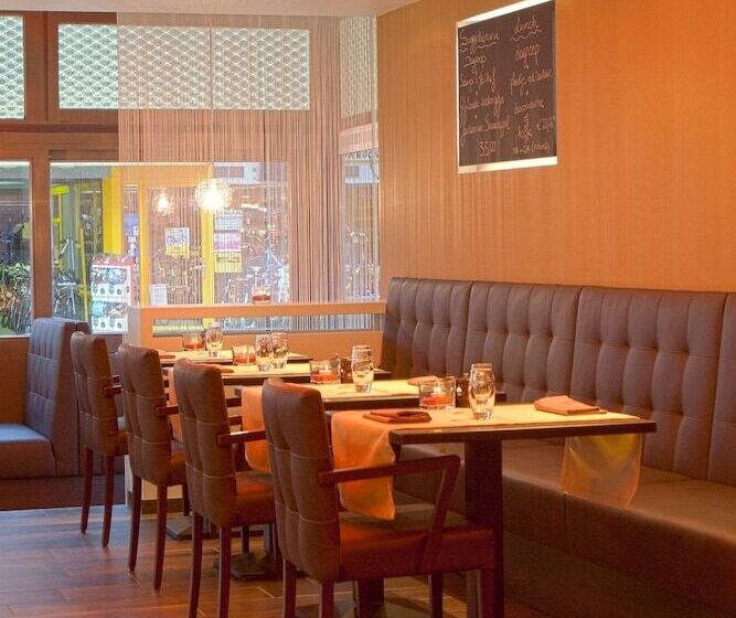 בית מלון כפרי Kristoffel Ontbijt Inbegrepen