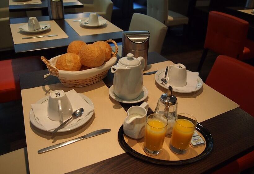 בית מלון כפרי Kristoffel Ontbijt Inbegrepen