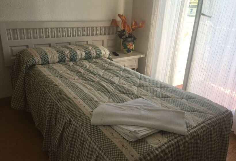 فندق Montes Blancos