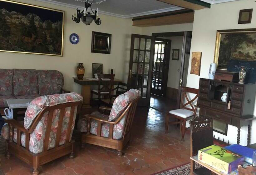 فندق Montes Blancos