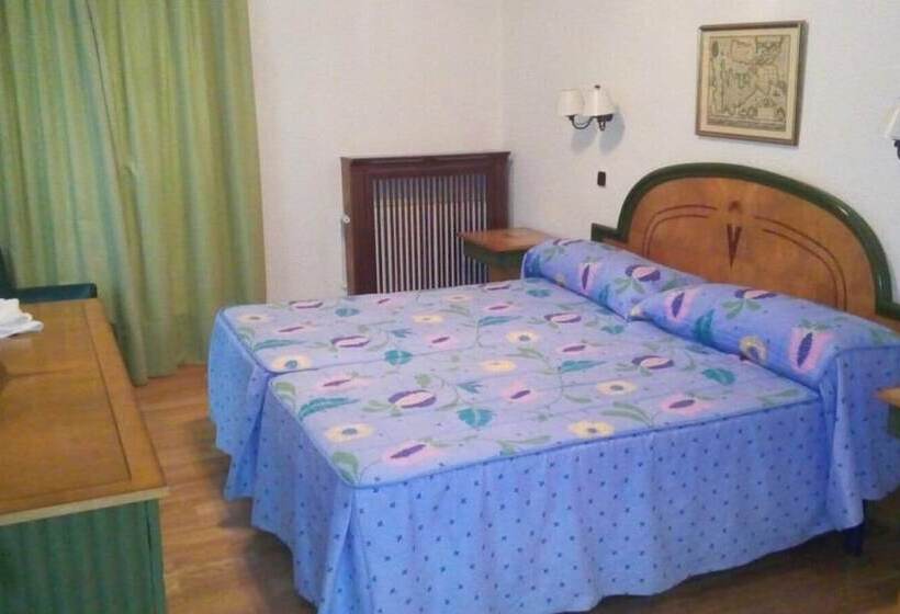 فندق Montes Blancos