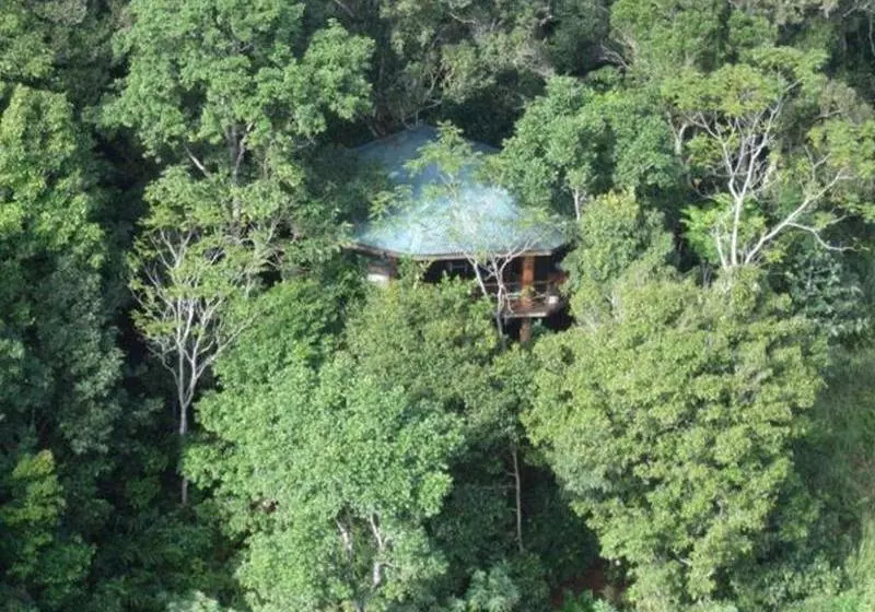 ホテル Mount Quincan Crater Retreat