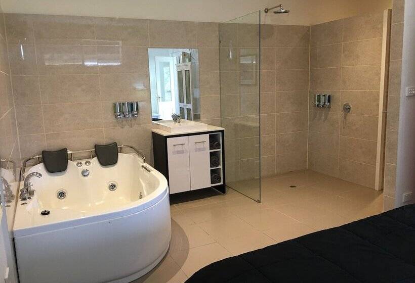 Norwood House Motel & Receptions