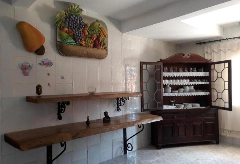 هتل Pouso Mariazinha