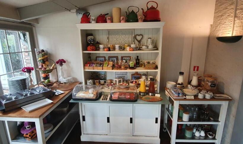 فندق Restaurant The Kings Head Inn