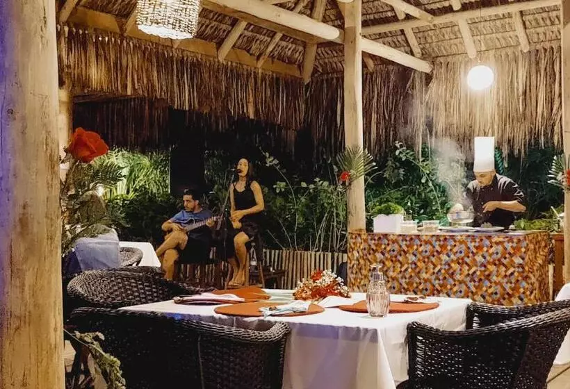 Hotelli Vila Araticum Praia