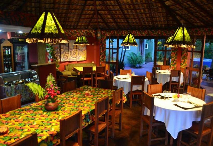 בית מלון כפרי Vila Araticum Praia