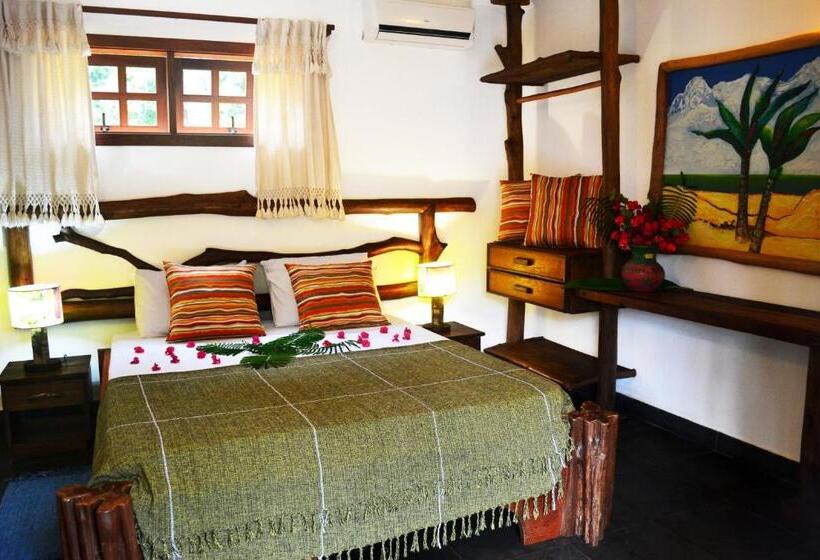 בית מלון כפרי Vila Araticum Praia