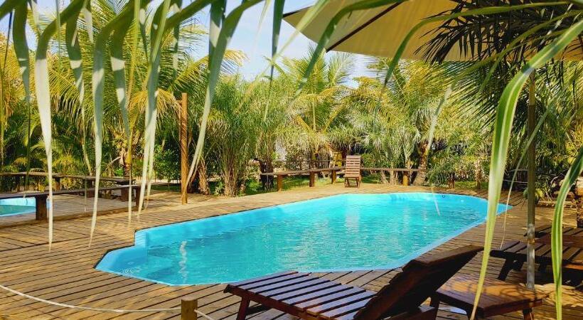 בית מלון כפרי Vila Araticum Praia