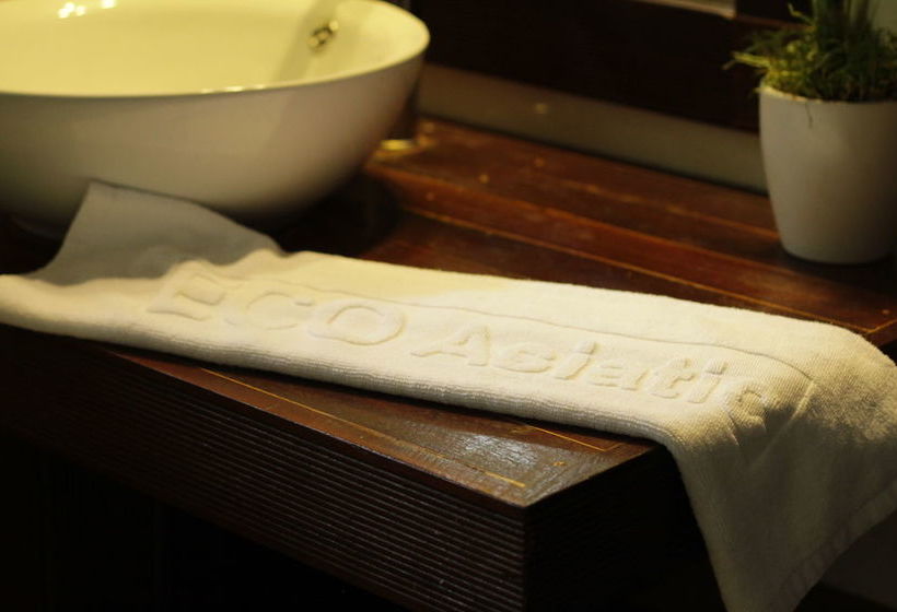 Sipadan Mangrove Sanctuary Resort