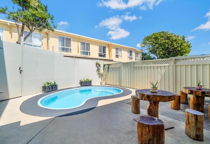 Surf Beach Motel Coffs