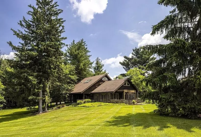 ホテル Baywood Conference Center