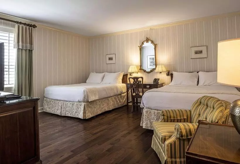 ホテル Baywood Conference Center