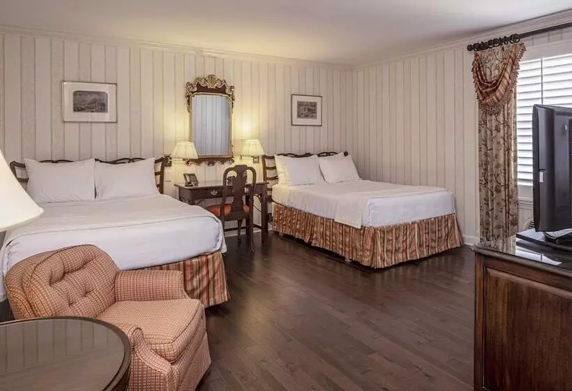 ホテル Baywood Conference Center