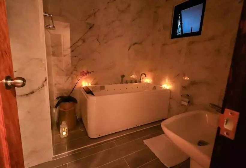 ホテル Josefina's Tourist Inn