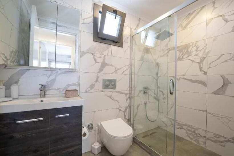 בית מלון כפרי Naz Liman