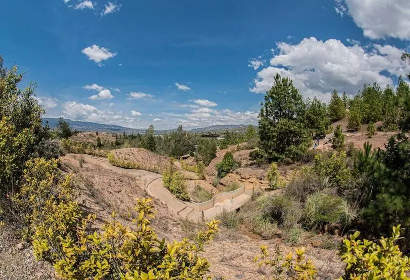 ホテル Santone Laville