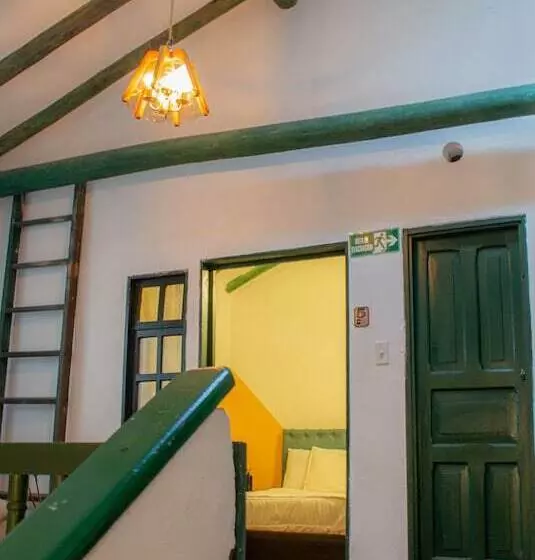 ホテル Santone Laville