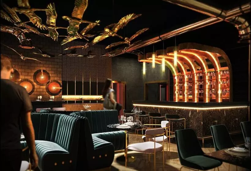 The House Hotel Al Khiran