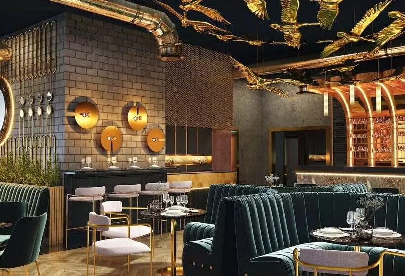 The House Hotel Al Khiran