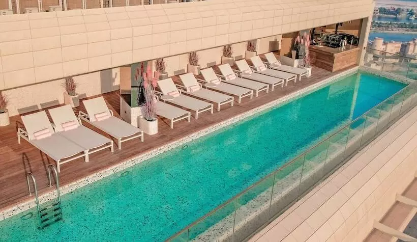 The House Hotel Al Khiran