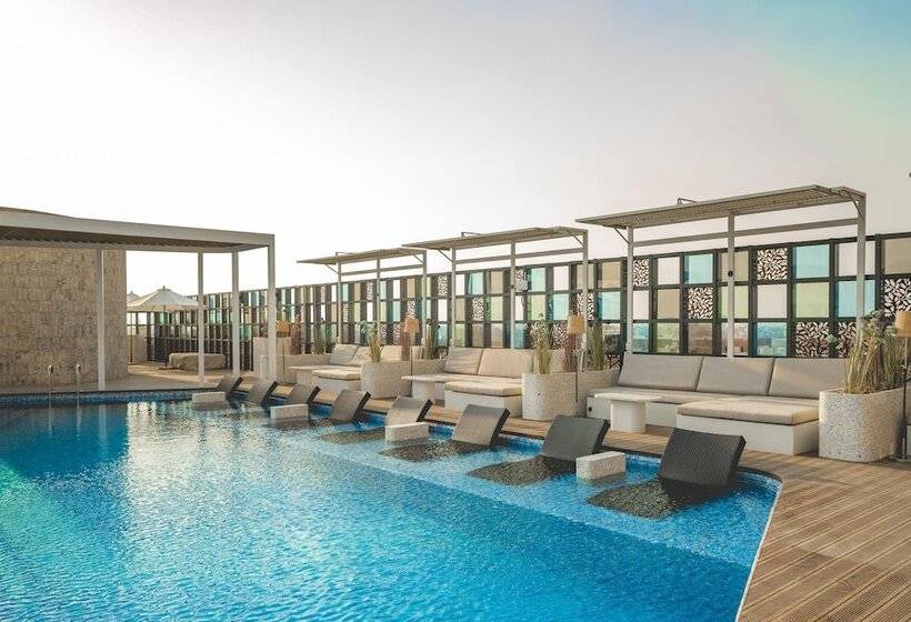 The House Hotel Al Khiran