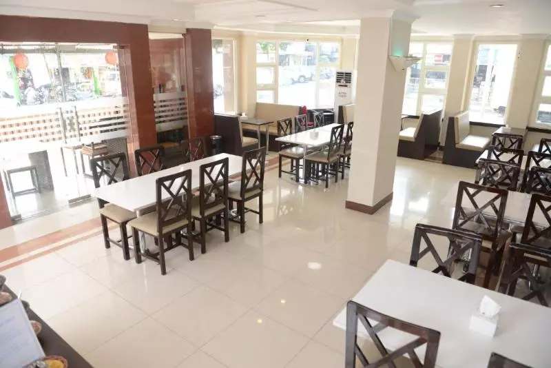 Hotel 88 Jember By Wh