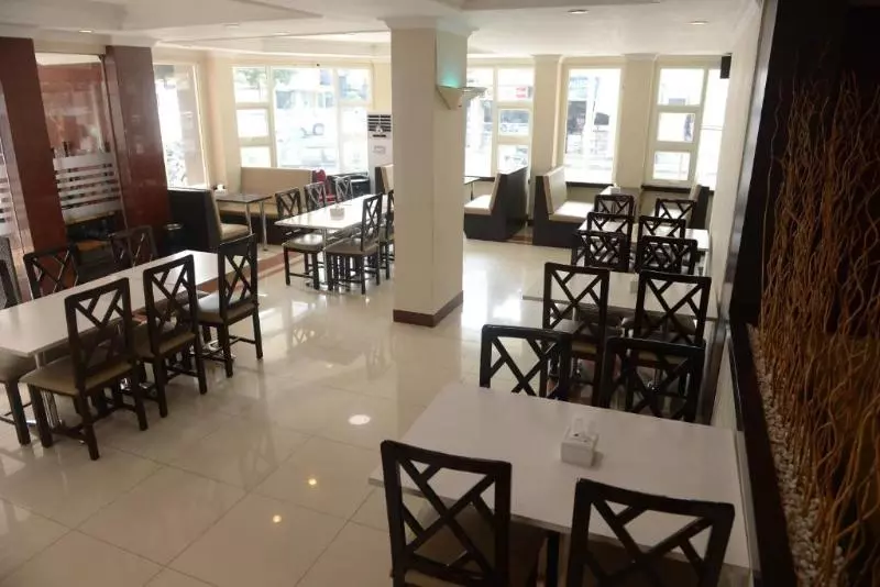 Hotel 88 Jember By Wh