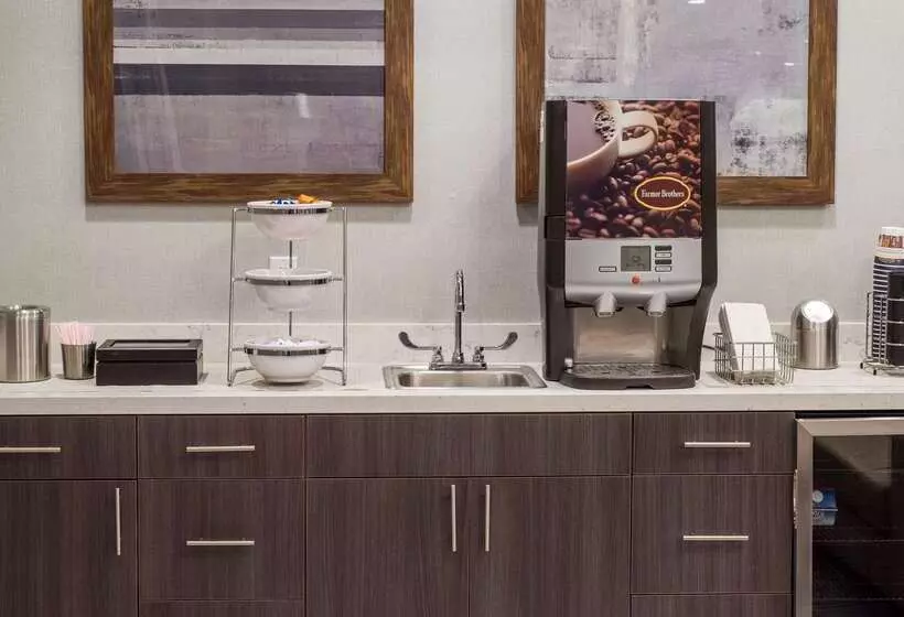 ホテル Best Western Plus Gardena Los Angeles Inn & Suites
