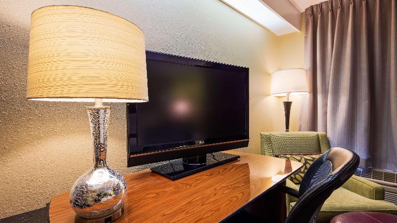 هتل Best Western Plus Gardena Los Angeles Inn & Suites