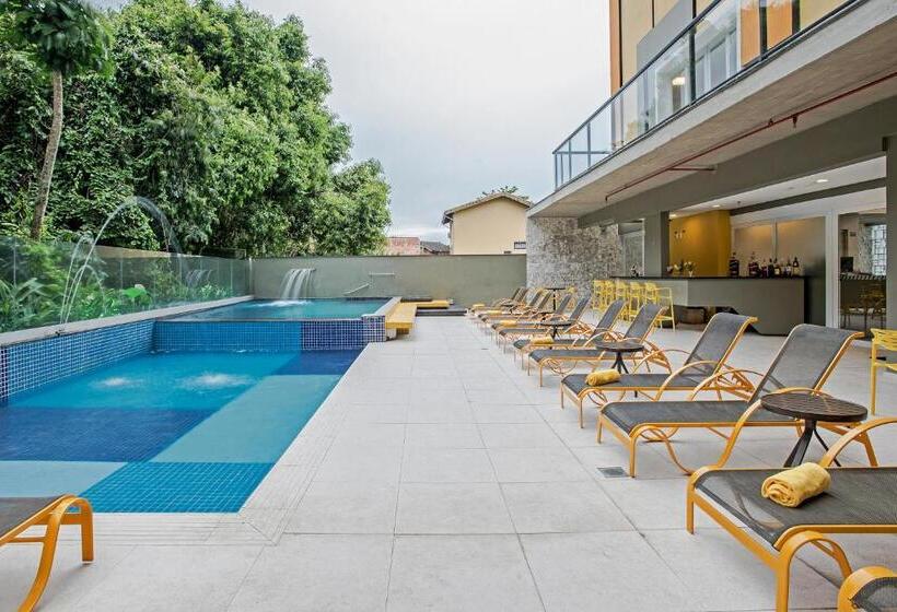 Otel Candeias Guarujá