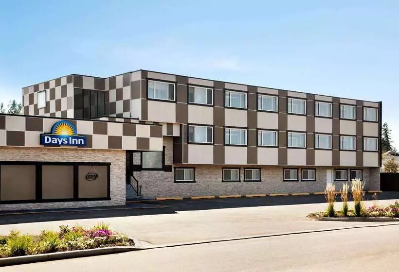 هتل Days Inn By Wyndham Sylvan Lake