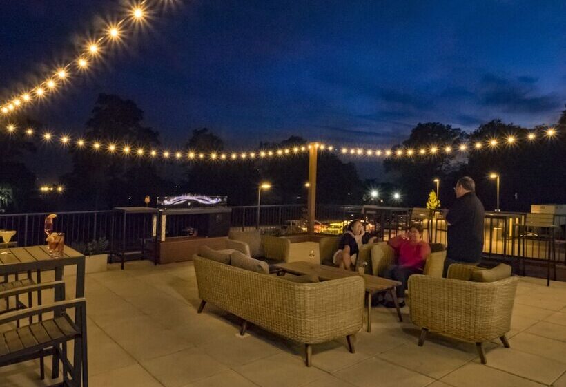 Doubletree By Hilton Hotel Niagara Falls New York