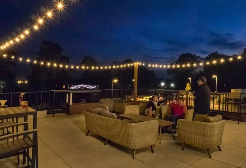 Doubletree By Hilton Hotel Niagara Falls New York