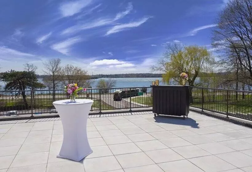Doubletree By Hilton Hotel Niagara Falls New York