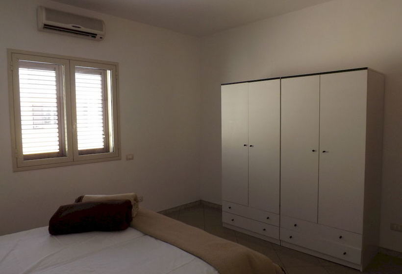 בית מלון כפרי Gallipoli Apartments