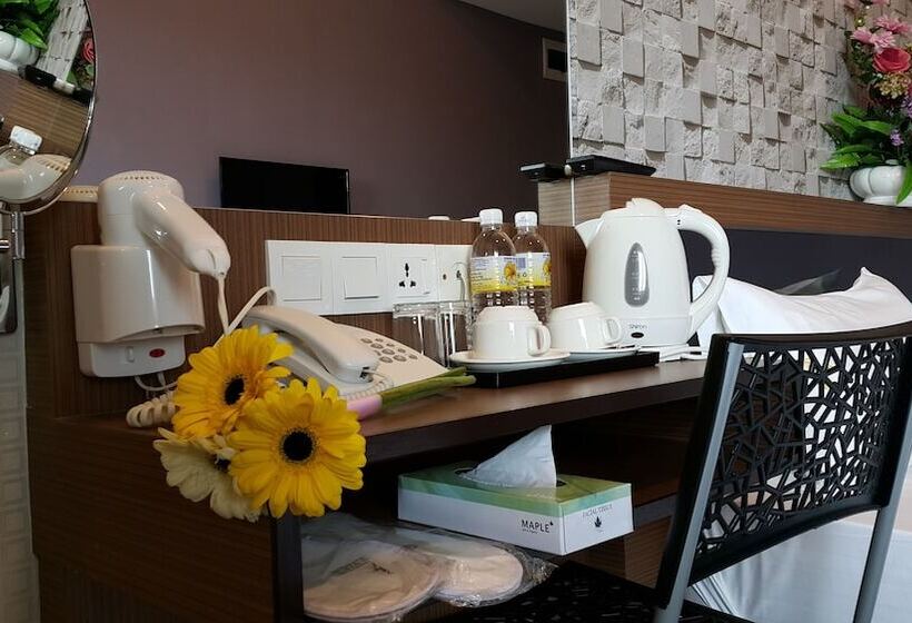 בית מלון כפרי Golden View Nilai