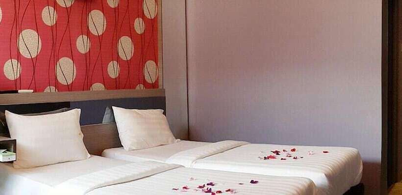 בית מלון כפרי Golden View Nilai