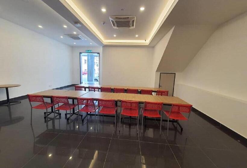 בית מלון כפרי Golden View Nilai