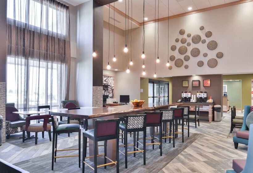ホテル Hampton Inn & Suites Altoonades Moines