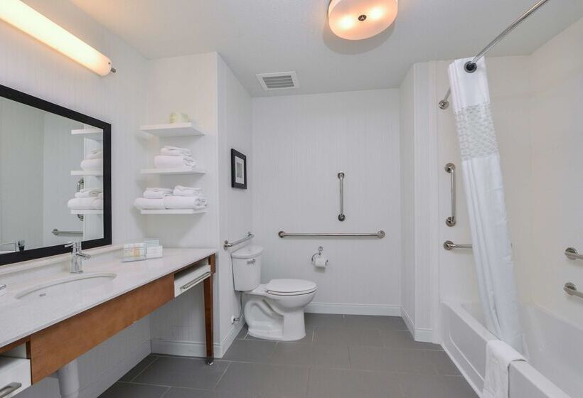 ホテル Hampton Inn & Suites Altoonades Moines
