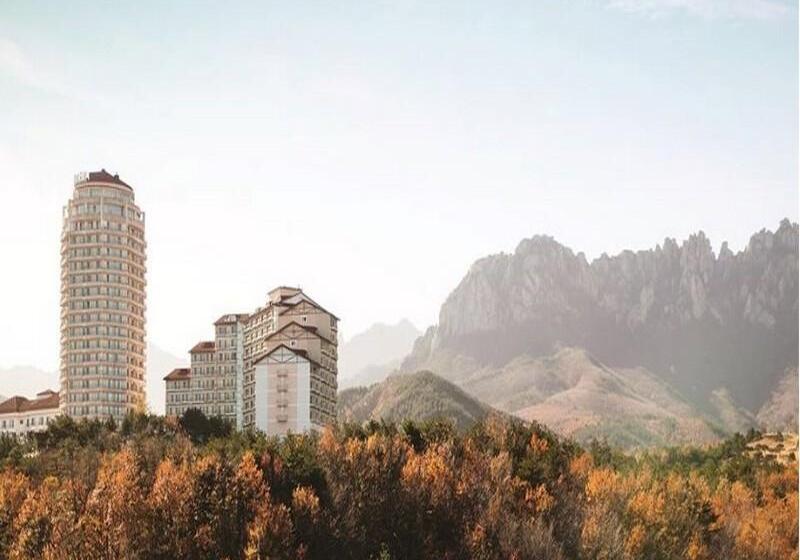 בית מלון כפרי Ipark Condominium