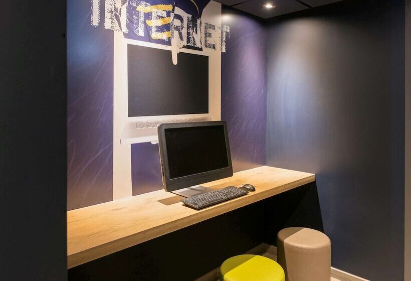 Hotel Ibis Budget Lyon Centre Confluence